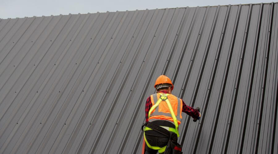 Professional metal roof installation in Moscow, IA